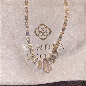 KENDRA SCOTT GOLD CHRISTIANNE NECKLACE